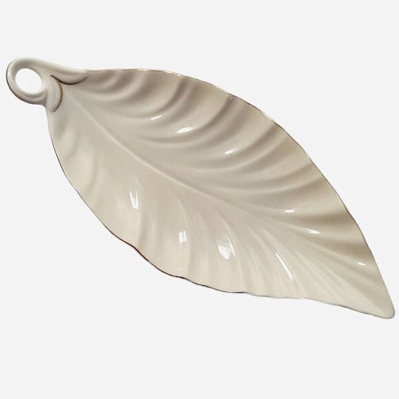 Vintage Lenox Leaf Candy Dish 10" Long - Ivory w/ Gold Trim Made in USA - Picture 4 of 6